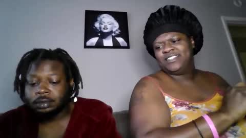 Snapshot of debo_dimples chatting on February 1, 2026, 5:11 pm DeboDimples online show from February 1, 2026, 5:11 pm