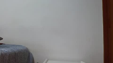 Snapshot of deconrios chatting on February 27, 2025, 9:14 pm Santiago online show from February 27, 2025, 9:14 pm