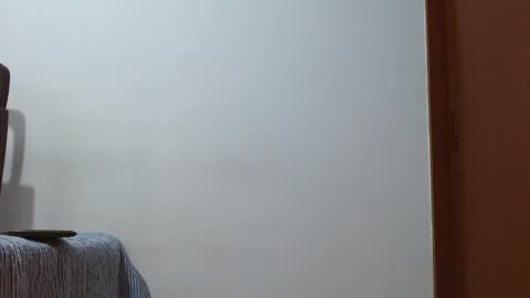 Snapshot of deconrios chatting on February 28, 2025, 9:44 pm Santiago online show from February 28, 2025, 9:44 pm