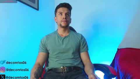 Snapshot of deconrios chatting on February 23, 2026, 11:24 pm Santiago online show from February 23, 2026, 11:24 pm