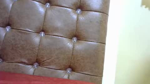 decraze online show from November 11, 2025, 6:46 am