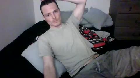 Snapshot of dee4dayz19 chatting on December 22, 2025, 10:40 pm Dee4dayz online show from December 22, 2025, 10:40 pm