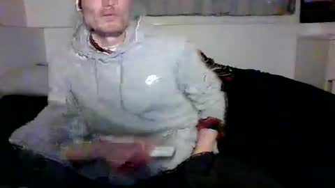 Dee4dayz online show from March 16, 2026, 6:06 am