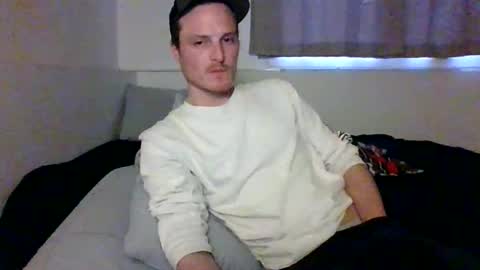 Dee4dayz online show from April 1, 2026, 11:46 pm