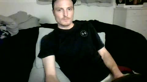 Snapshot of dee4dayz19 chatting on July 7, 2026, 6:47 am Dee4dayz online show from July 7, 2026, 6:47 am