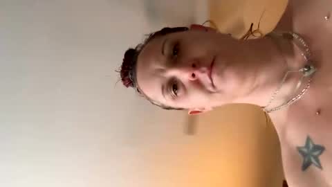 deebaby0906 online show from February 11, 2026, 2:33 pm