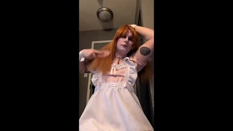 deedeequeen420 online show from February 25, 2026, 8:29 pm