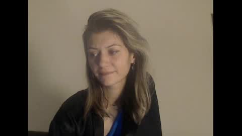 Deelightfull online show from December 10, 2024, 1:22 pm