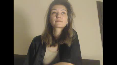 Deelightfull online show from December 23, 2024, 4:06 pm