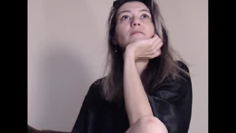 Deelightfull online show from February 28, 2025, 9:04 am