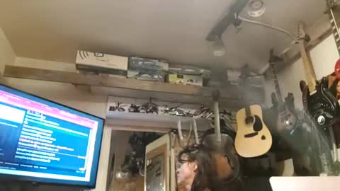 nik and cherry online show from December 7, 2024, 12:35 pm