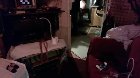 nik and cherry online show from January 18, 2025, 9:56 am