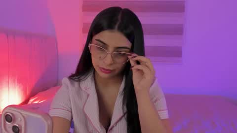 deepthroat_sweet online show from March 11, 2026, 5:35 am