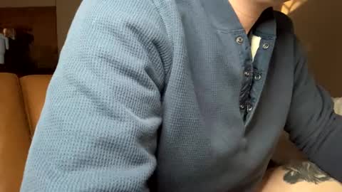 Snapshot of deeyungguy chatting on December 2, 2024, 8:00 pm more content and goodies online show from December 2, 2024, 8:00 pm