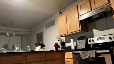 Snapshot of deeyungguy chatting on January 11, 2025, 12:18 pm more content and goodies online show from January 11, 2025, 12:18 pm