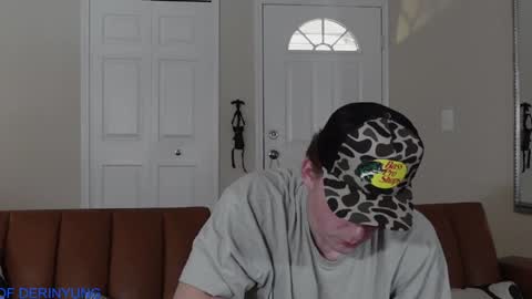 Snapshot of deeyungguy chatting on February 5, 2025, 6:48 pm more content and goodies online show from February 5, 2025, 6:48 pm