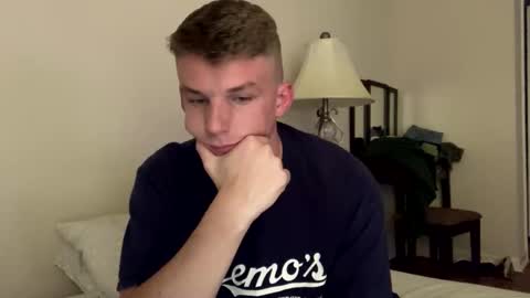 Snapshot of deeyungguy chatting on September 29, 2025, 6:57 pm more content and goodies online show from September 29, 2025, 6:57 pm