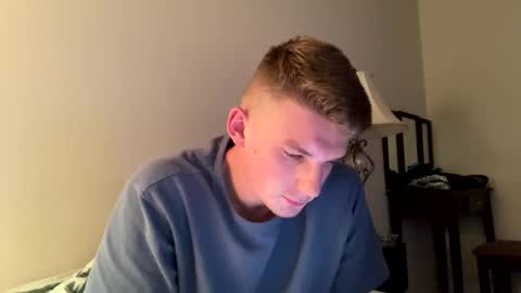 Snapshot of deeyungguy chatting on October 15, 2025, 7:14 pm more content and goodies online show from October 15, 2025, 7:14 pm