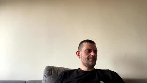 Snapshot of defloy chatting on November 13, 2025, 11:09 am Defloy online show from November 13, 2025, 11:09 am