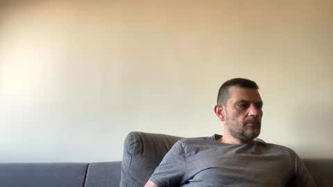 Snapshot of defloy chatting on November 14, 2025, 11:20 am Defloy online show from November 14, 2025, 11:20 am