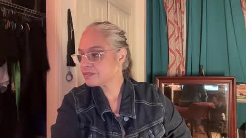 Tori online show from April 20, 2026, 3:09 am