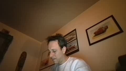 Snapshot of degrandis chatting on February 16, 2025, 11:16 pm Luka Magic online show from February 16, 2025, 11:16 pm