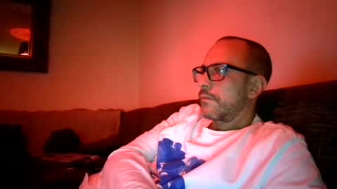 Snapshot of degrandis chatting on November 9, 2025, 5:55 pm Luka Magic online show from November 9, 2025, 5:55 pm