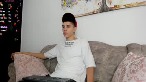 Snapshot of dei_v_48 chatting on December 1, 2024, 7:36 pm DEIVY online show from December 1, 2024, 7:36 pm