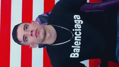 DEIBY online show from December 4, 2024, 11:02 pm