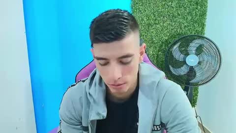 DEIBY online show from February 9, 2025, 10:32 pm