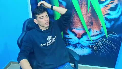 DEIBY online show from September 18, 2025, 7:38 pm