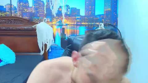 DEIBY online show from October 15, 2025, 11:27 pm