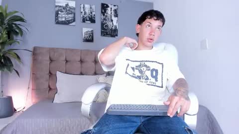 Deiby  online show from March 3, 2026, 8:26 pm