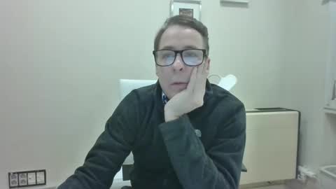 deimosmad online show from December 14, 2025, 2:11 pm