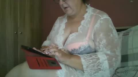 deinar76 online show from June 2, 2026, 12:40 pm