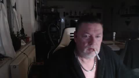 deinprinz2312 online show from December 6, 2024, 5:53 am