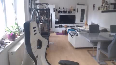 deinprinz2312 online show from March 12, 2025, 10:48 am