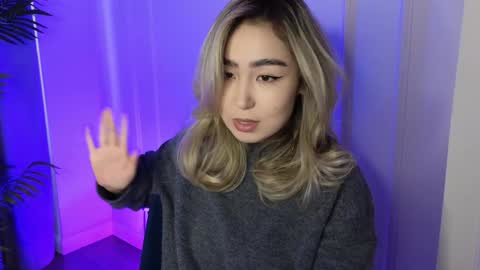 Snapshot of deiri_destiny chatting on December 3, 2024, 6:15 am sexy bimbo little kitty asian misstress quen princes sexy girl you can just call me pleasure online show from December 3, 2024, 6:15 am
