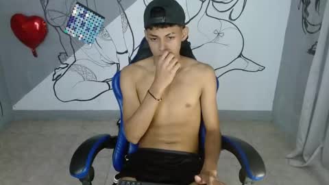 Snapshot of deivid_bigcock1 chatting on September 28, 2025, 1:00 am Deivid online show from September 28, 2025, 1:00 am