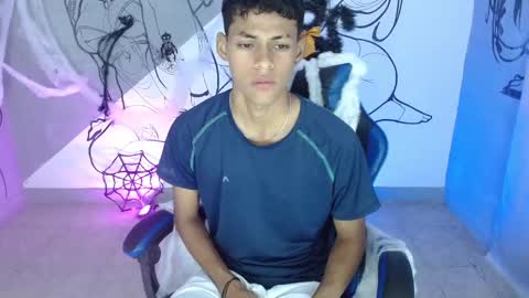 Snapshot of deivid_bigcock1 chatting on October 23, 2025, 12:10 am Deivid online show from October 23, 2025, 12:10 am