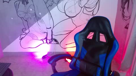 Snapshot of deivid_bigcock1 chatting on December 20, 2025, 12:29 am Deivid online show from December 20, 2025, 12:29 am