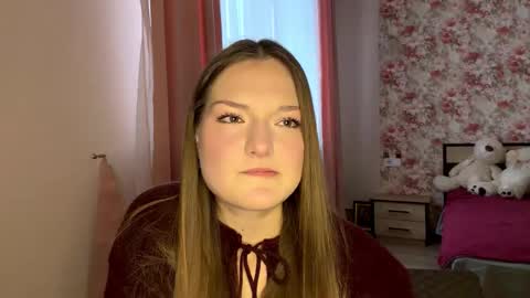 Snapshot of dejameneal chatting on February 5, 2026, 2:11 pm Mila online show from February 5, 2026, 2:11 pm