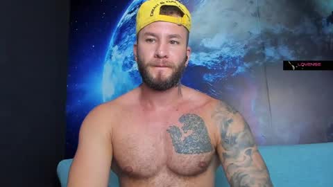 Delessandro online show from May 14, 2026, 2:07 am