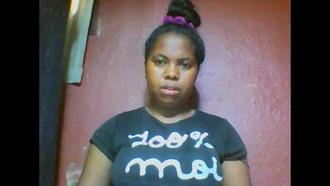 deliah712909 online show from February 25, 2025, 5:41 am