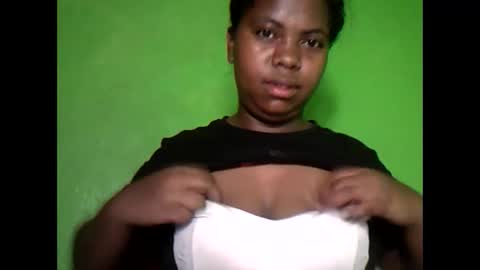 deliah712909 online show from March 9, 2025, 3:22 am