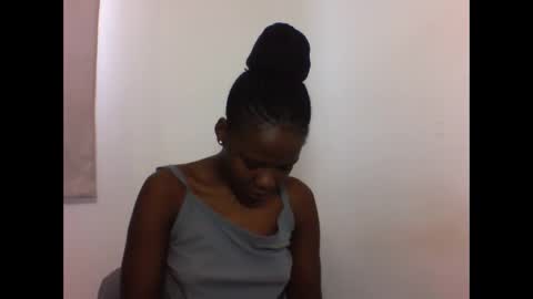 EVAH online show from May 27, 2026, 7:49 am