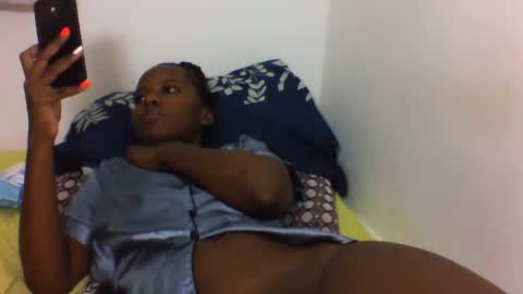 Snapshot of deliciousbabe01 chatting on June 16, 2026, 10:56 pm EVAH online show from June 16, 2026, 10:56 pm