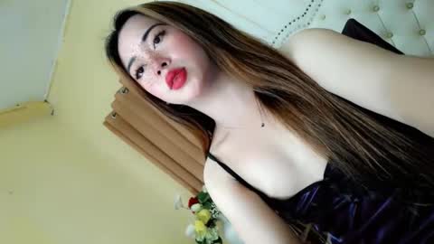 Snapshot of deliciously_sophie chatting on April 20, 2026, 3:31 am Sophie online show from April 20, 2026, 3:31 am
