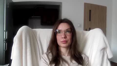 Aurora online show from February 24, 2025, 7:33 am