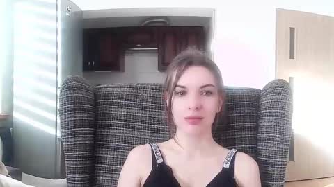 Aurora online show from March 5, 2025, 2:45 pm